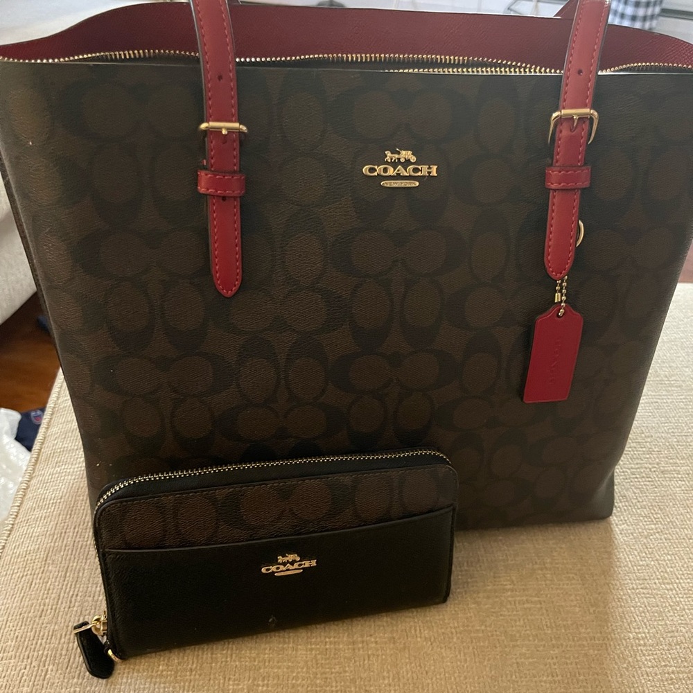 Coach Tote & Matching Wallet